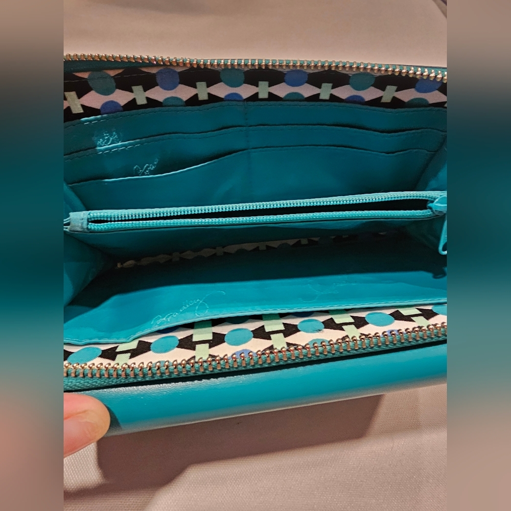 Vera Bradley Teal Wristlet Wallet - Picture 14 of 16